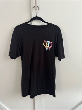 BSDLifestyle 101 Apparel Frozen Ropes graphic baseball tee in black, size Large.